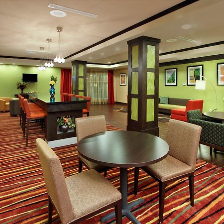 Holiday Inn Express & Suites Houston East - Baytown, An Ihg Hotel Dış mekan fotoğraf