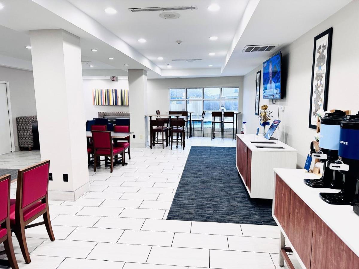 Holiday Inn Express & Suites Houston East - Baytown, An Ihg Hotel Dış mekan fotoğraf