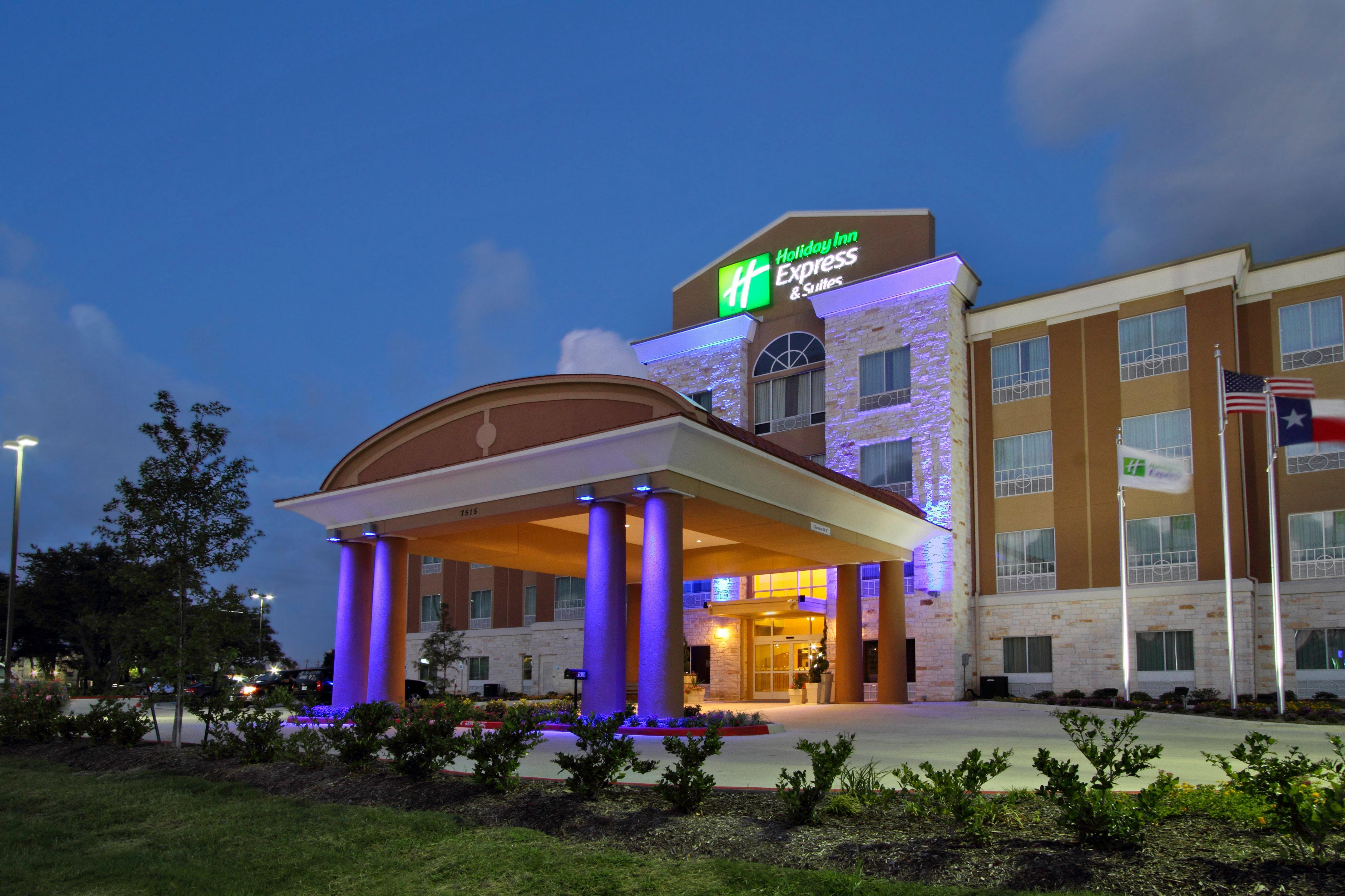 Holiday Inn Express & Suites Houston East - Baytown, An Ihg Hotel Dış mekan fotoğraf